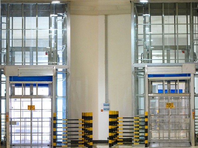 廠家直銷直頂不銹鋼標準型升降機 固定式電動升降貨梯升降平臺