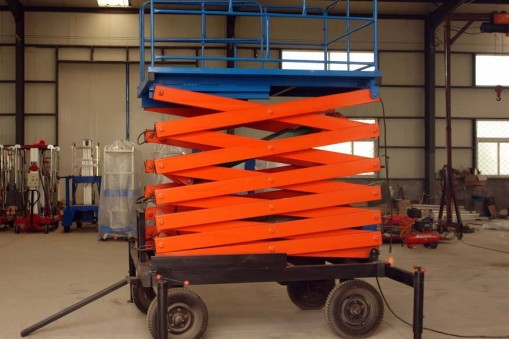 升降平臺(tái)車調(diào)節(jié)過(guò)程中需要注意什么？