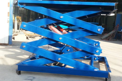 高空作業升降平臺是怎樣實現升降的