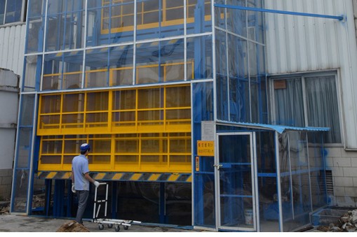 液壓升降貨梯安裝基礎為什么要做好？ 