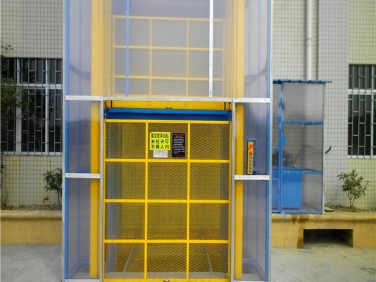 室外直頂式升降機