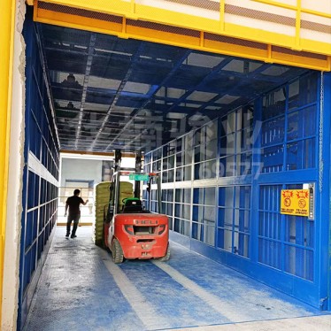 大型專用升降機